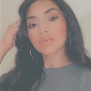 Meet your Posher, Linda